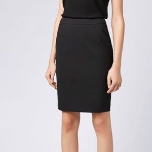Stretch Virgin Wool Pencil Skirt | Vilea